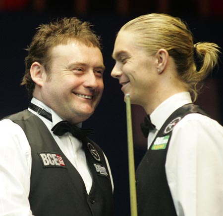 深圳新鹏城主帅陈涛观战曼城比赛，明日与城市集团同事会面