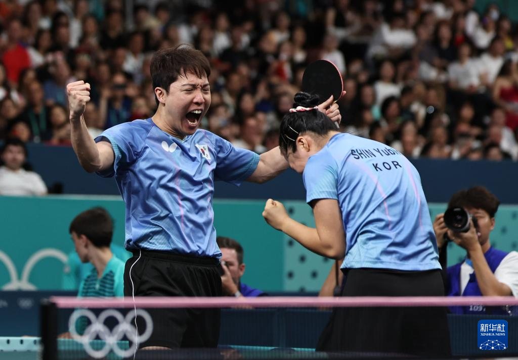 作为一名右 作为一名右