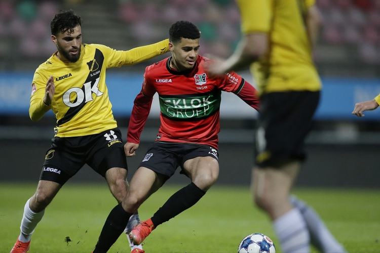 同努力下 同努力下