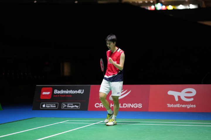 更衣室内扮 更衣室内扮